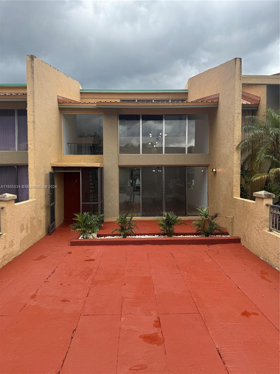 761 E Coco Plum Cir # 6