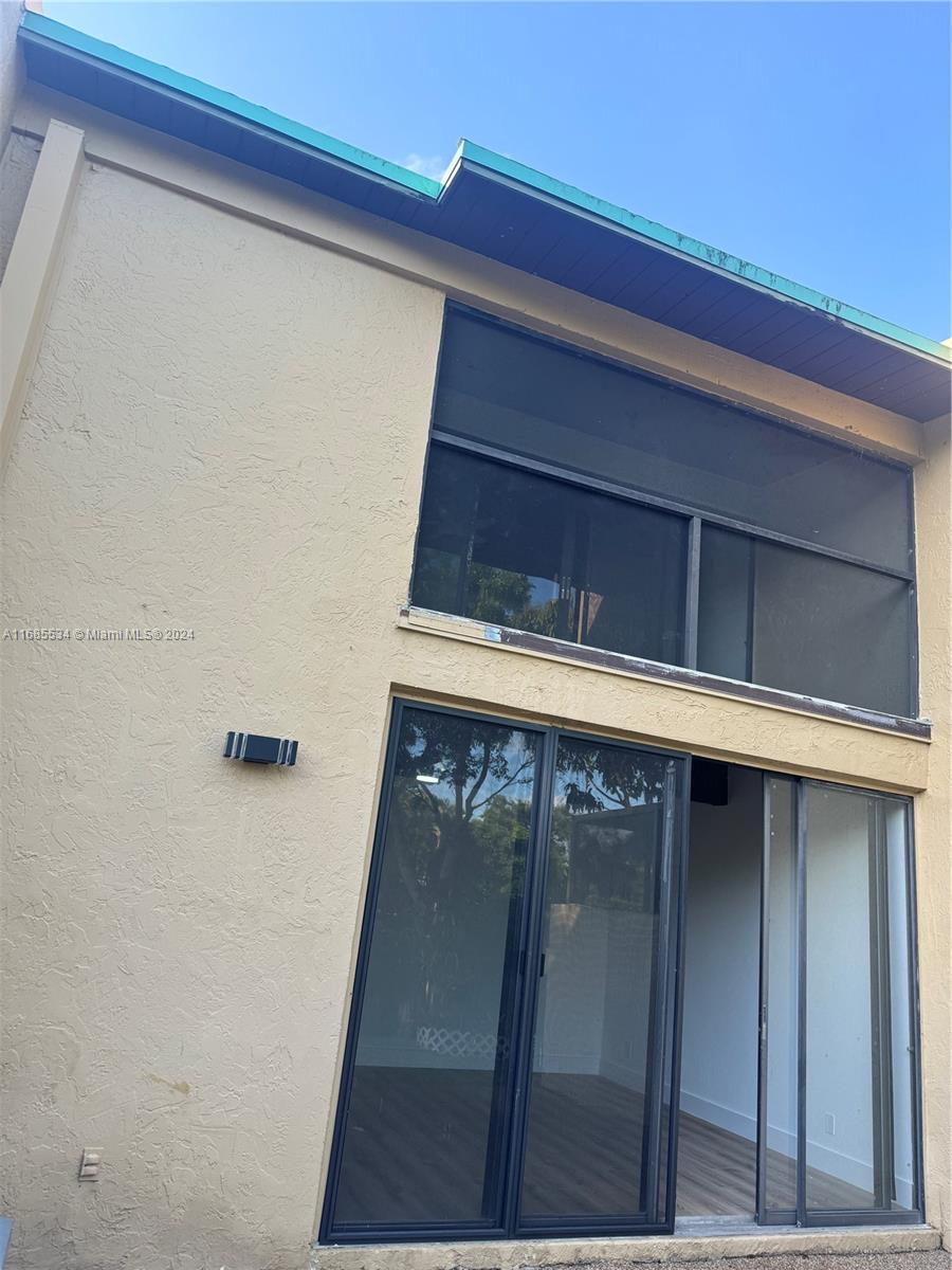 761 E Coco Plum Cir # 6