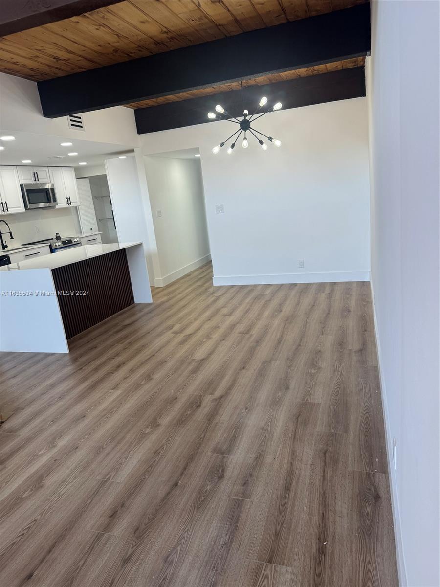 761 E Coco Plum Cir # 6