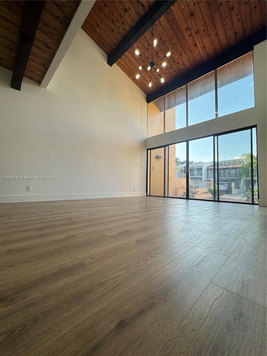 761 E Coco Plum Cir # 6