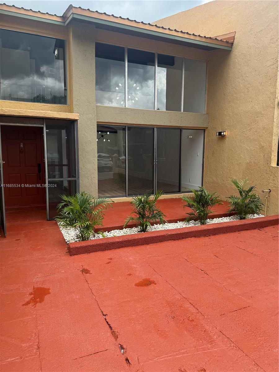 761 E Coco Plum Cir # 6