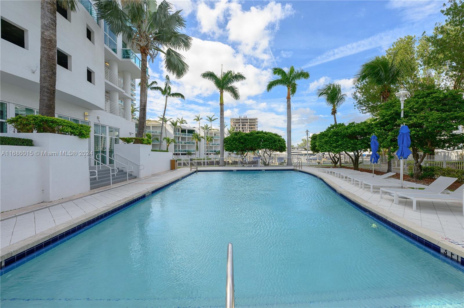7910 Harbor Island Dr # 1209