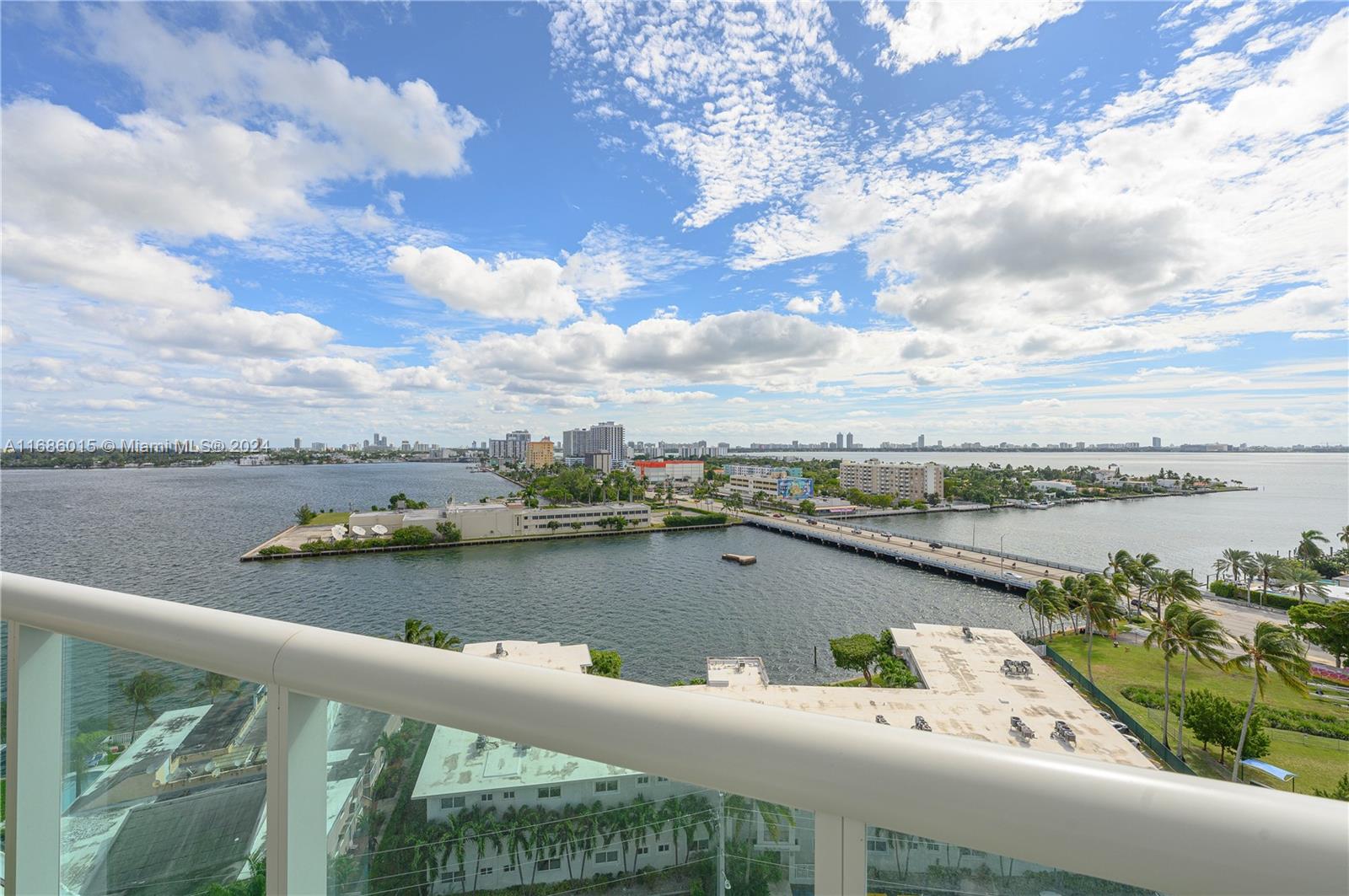 7910 Harbor Island Dr # 1209