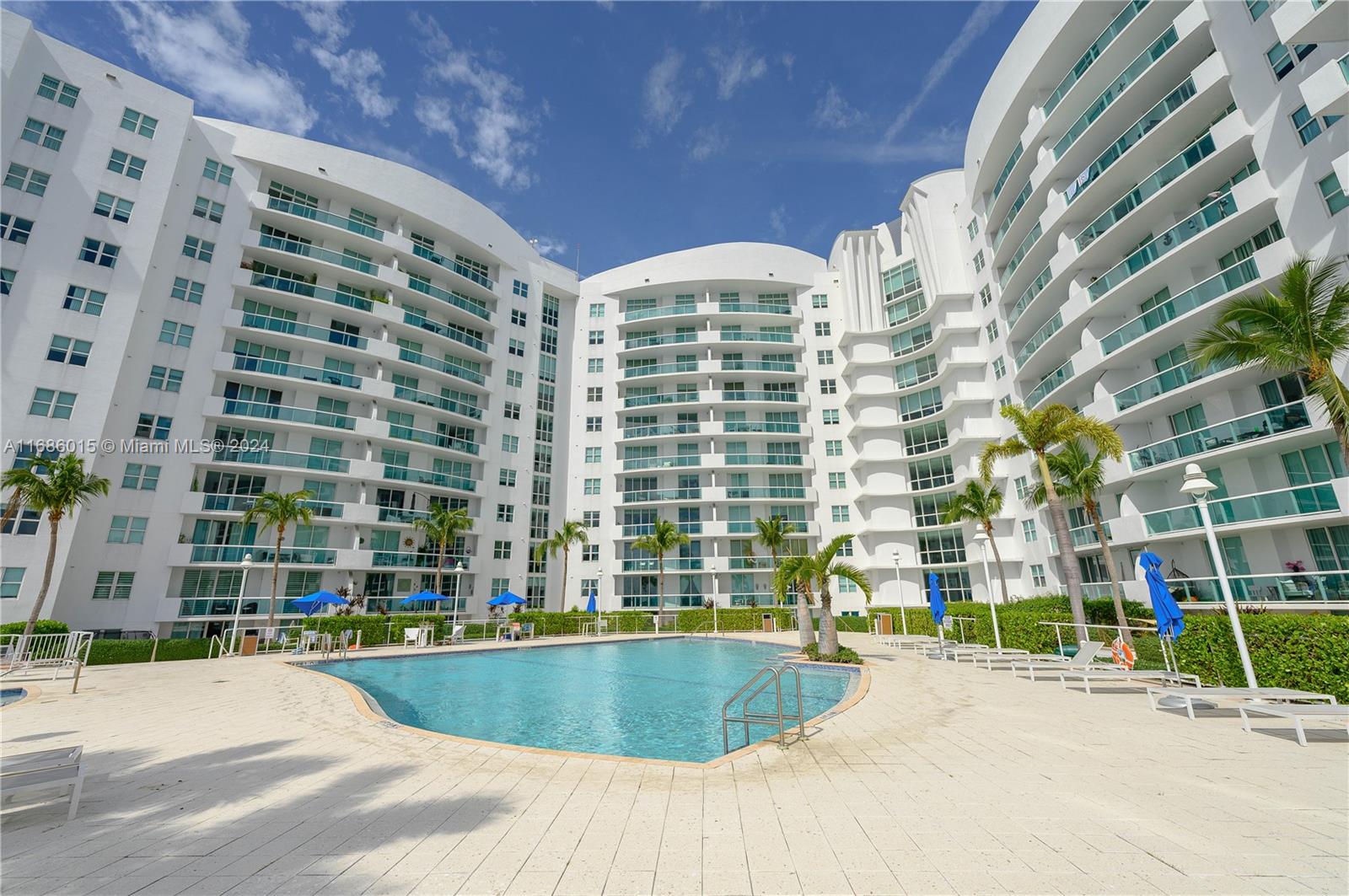 7910 Harbor Island Dr # 1209