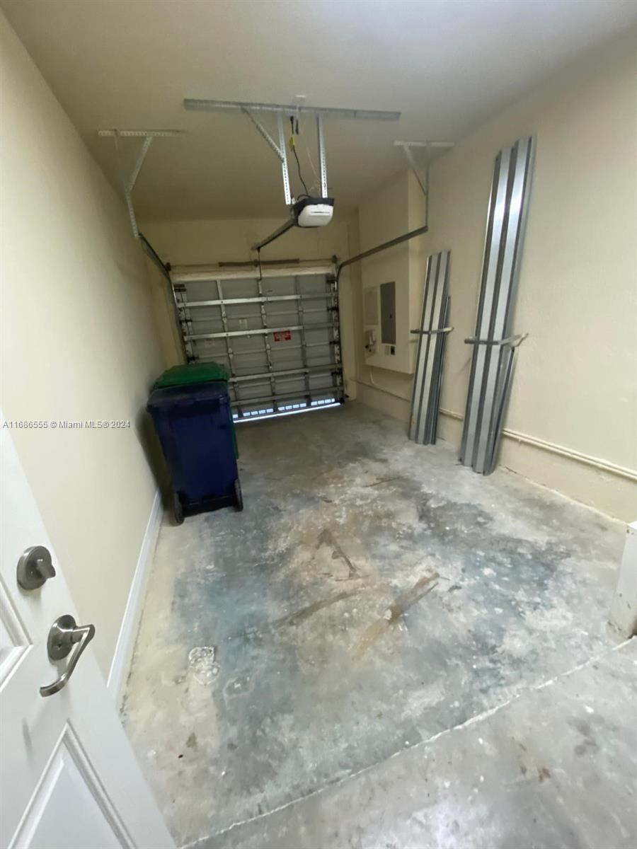 11886 SW 152nd Pl # 11886