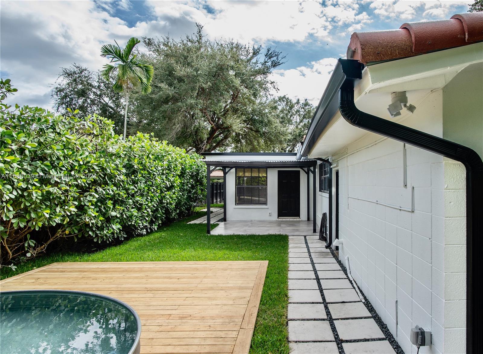 10101 NW Miami Ct # 0
