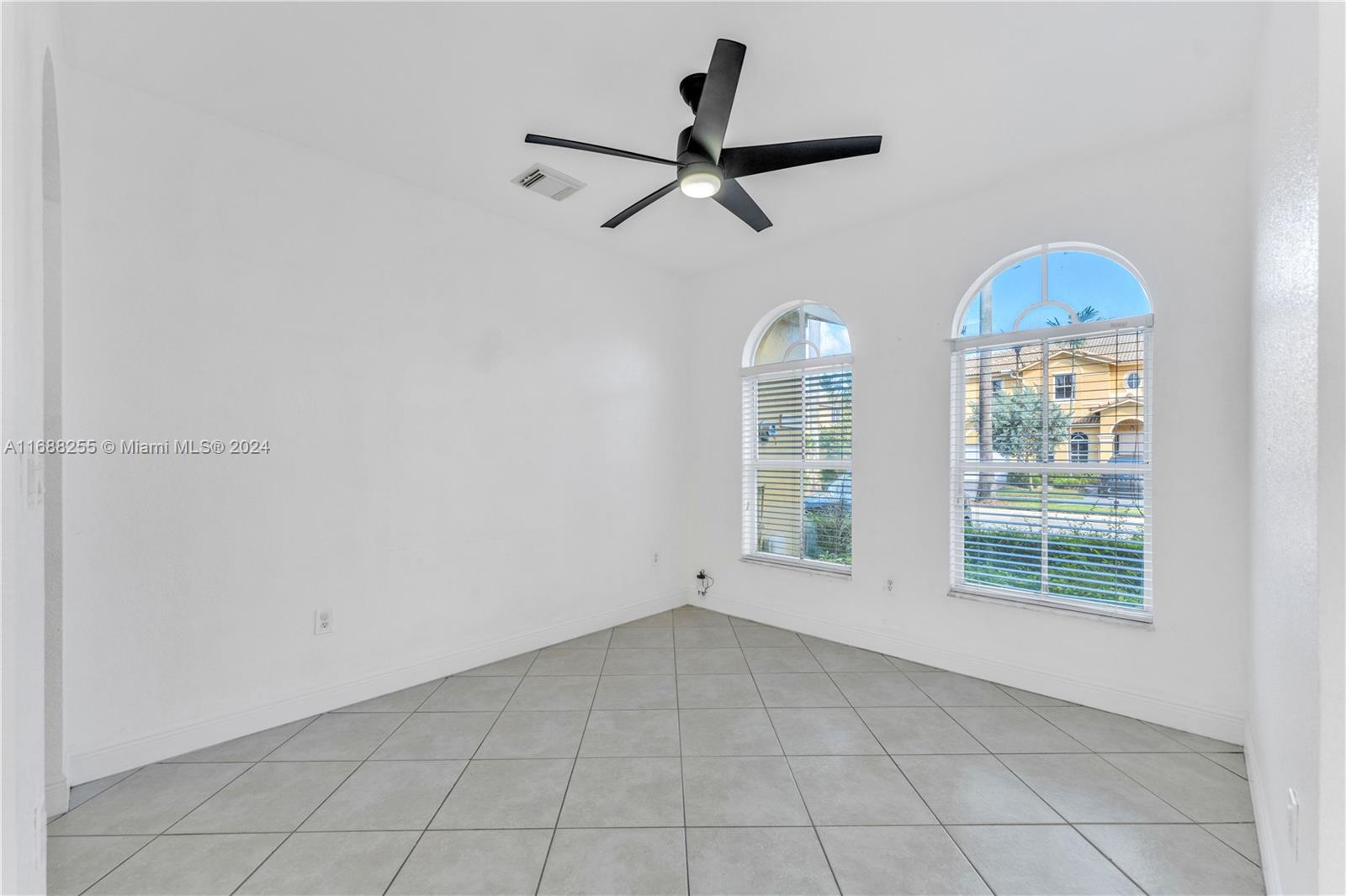11724 SW 137th Path # 11724