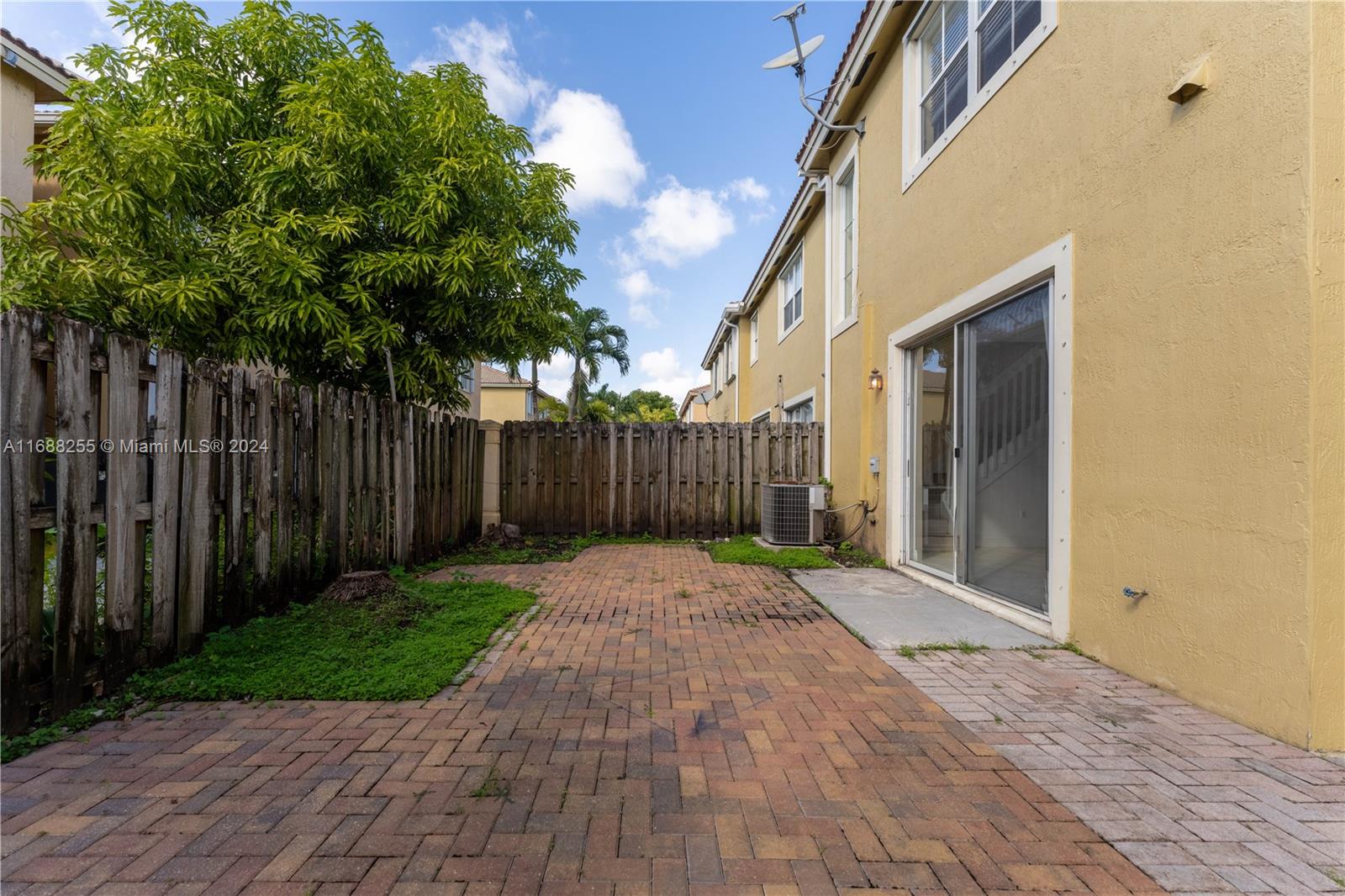 11724 SW 137th Path # 11724
