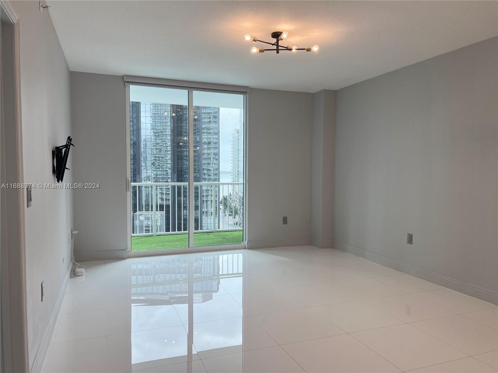 1250 S Miami Ave Unit: 1110