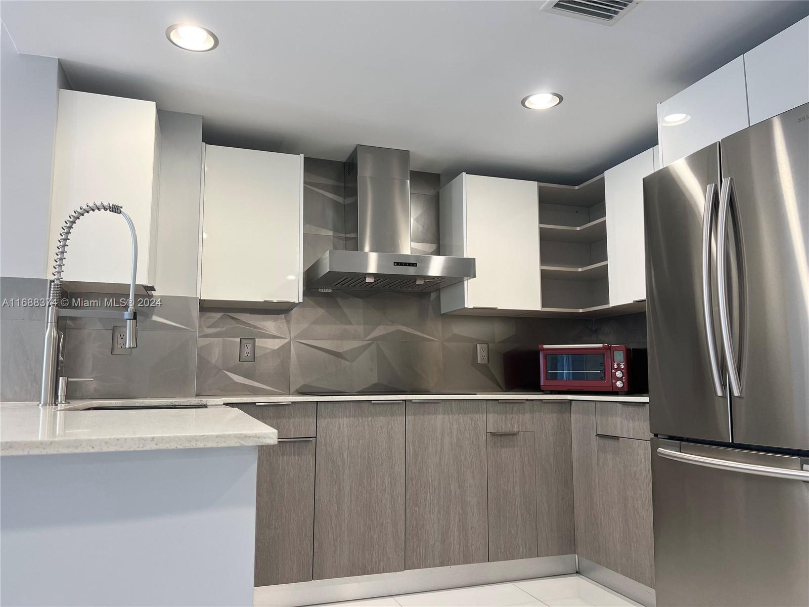 1250 S Miami Ave Unit: 1110