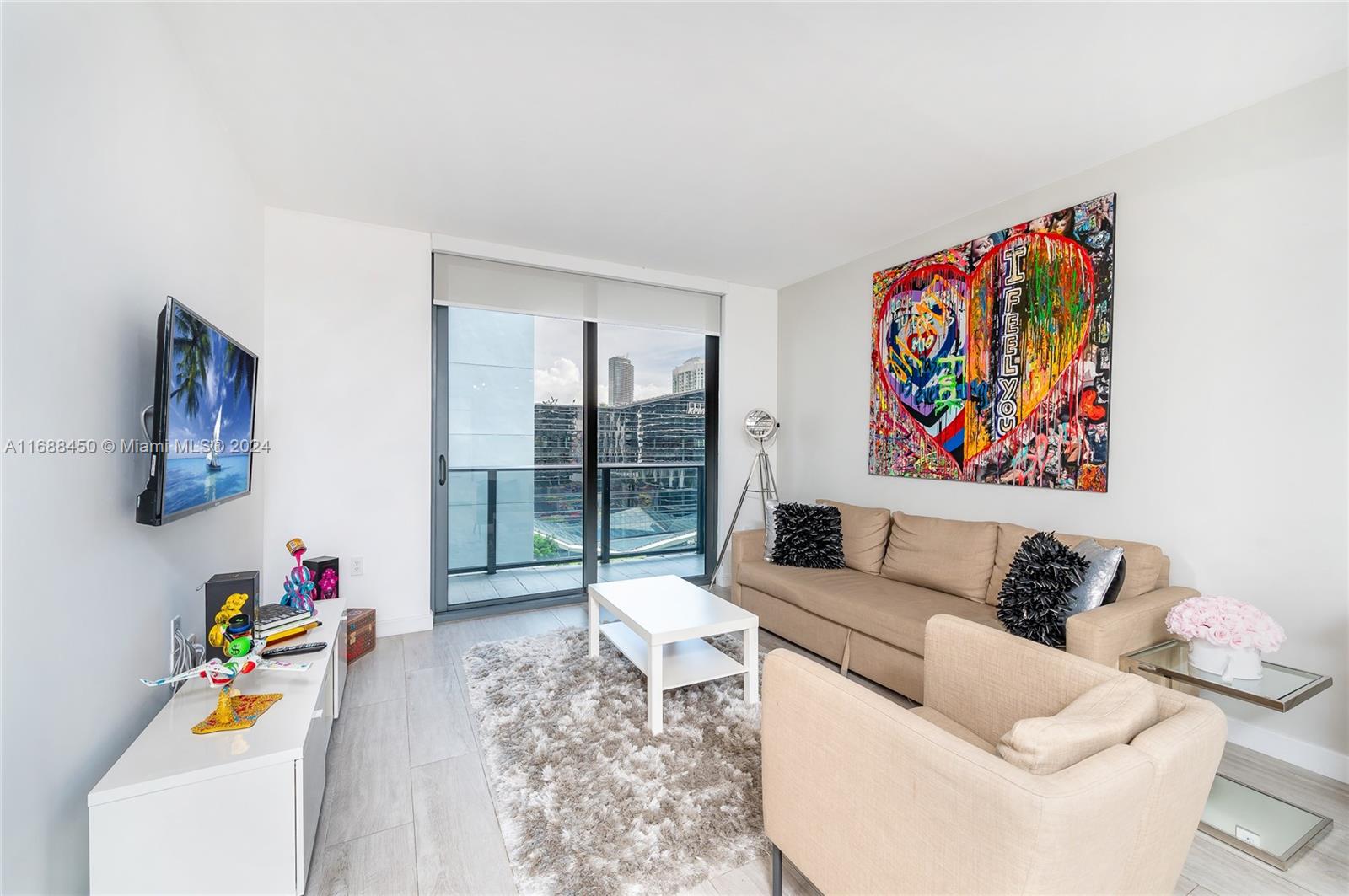 55 SW 9th St # 1610