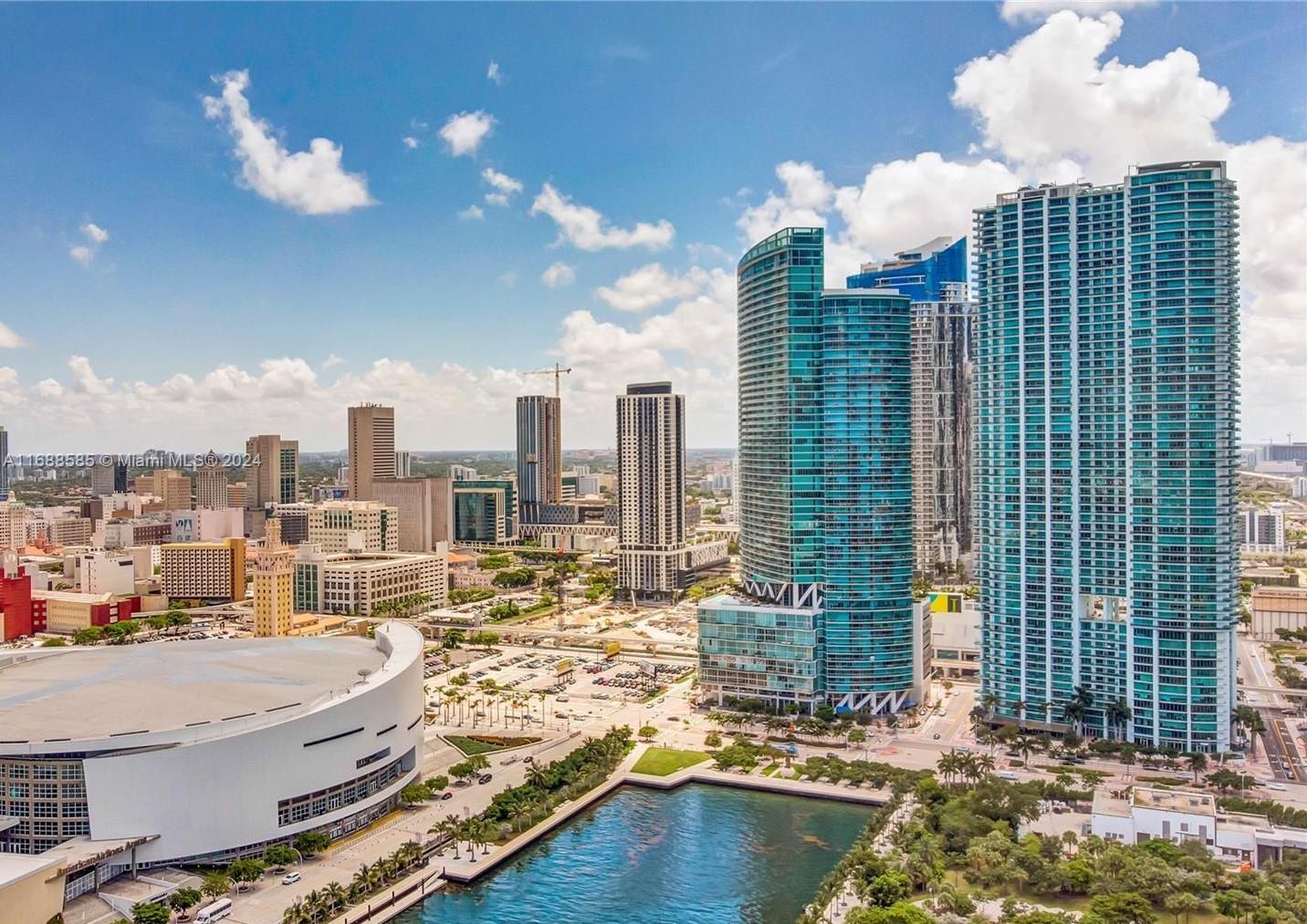 900 Biscayne Blvd # 5809