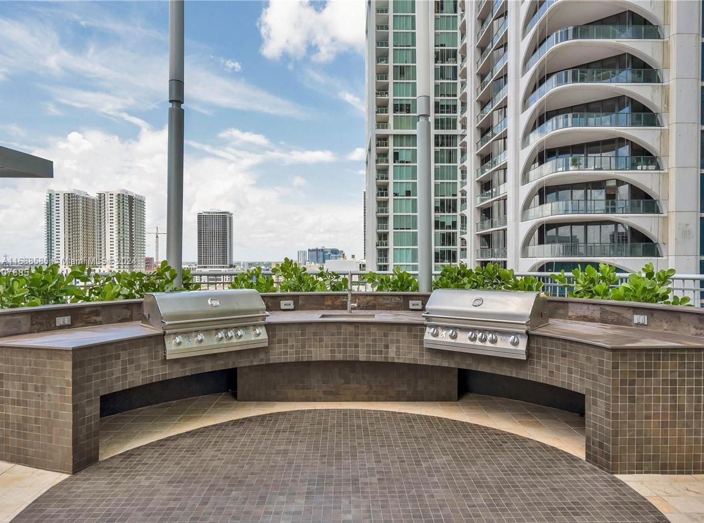 900 Biscayne Blvd # 5809