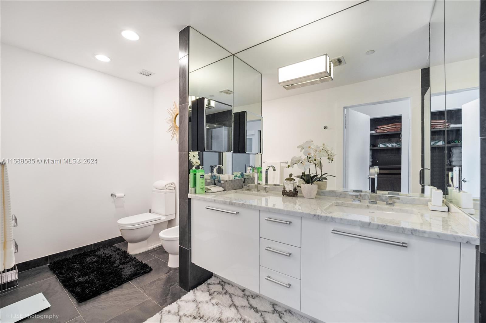 900 Biscayne Blvd # 5809