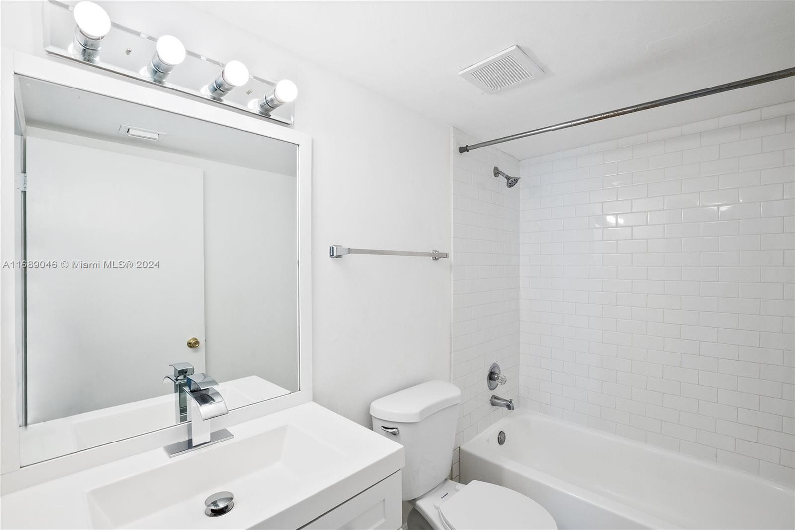 800 N Miami Ave Unit: E-205