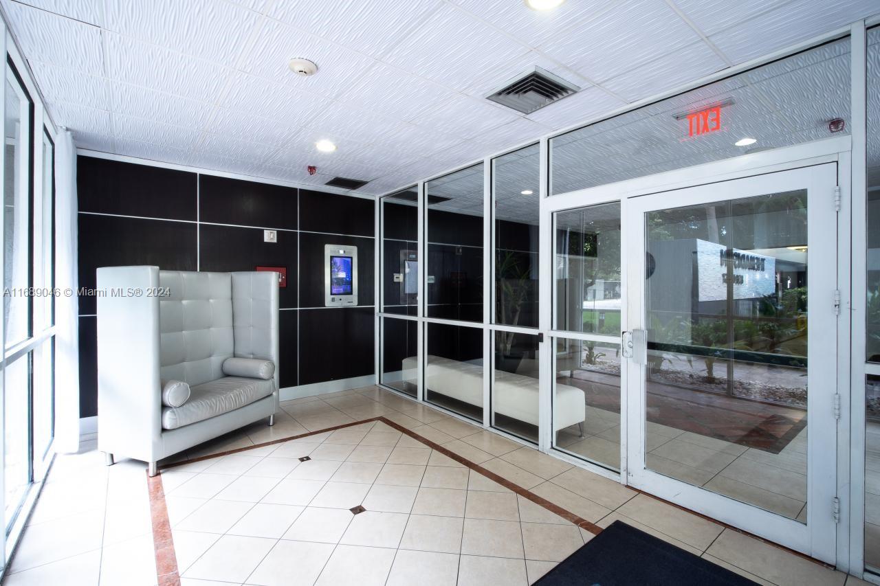 800 N Miami Ave Unit: E-205