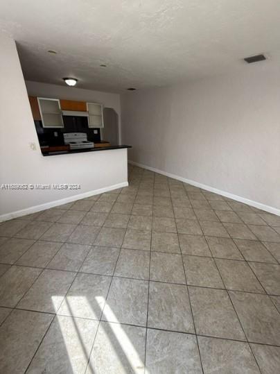 996 NW 10th St # B