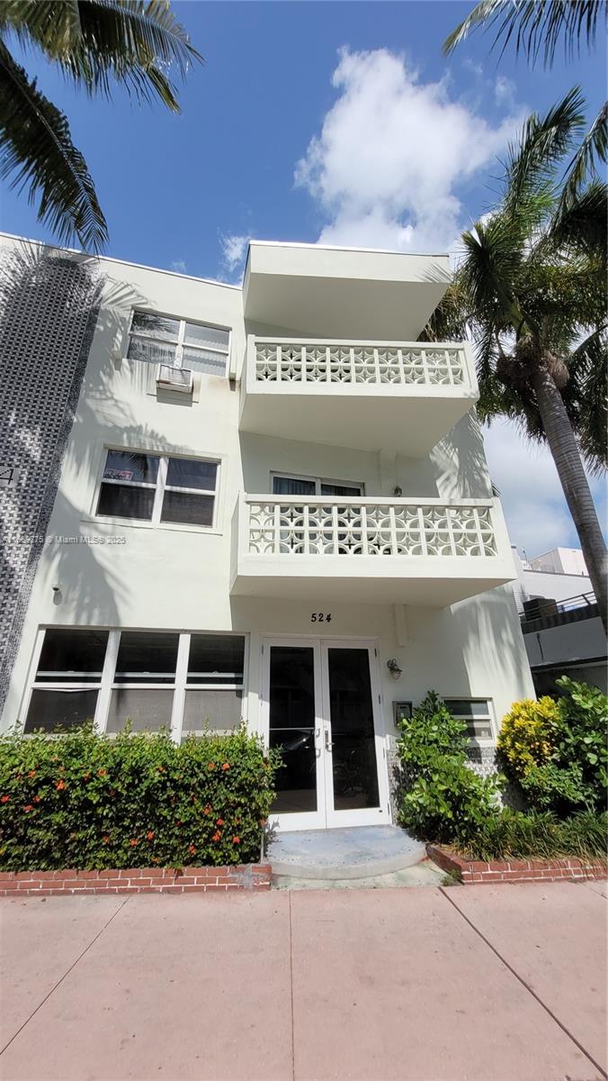 524 Washington Ave # 312