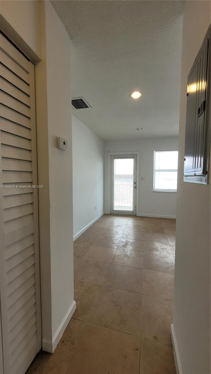 524 Washington Ave # 312