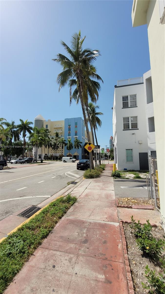 524 Washington Ave # 312