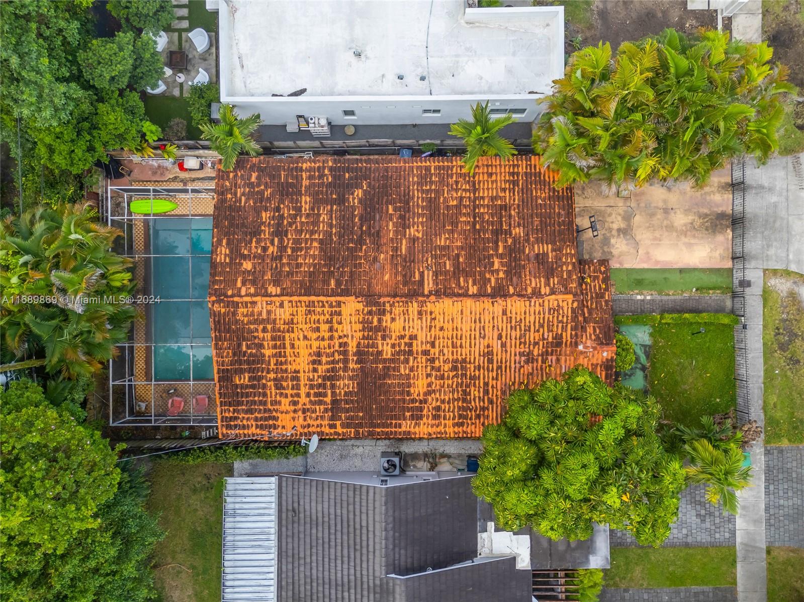 4430 SW 11th St