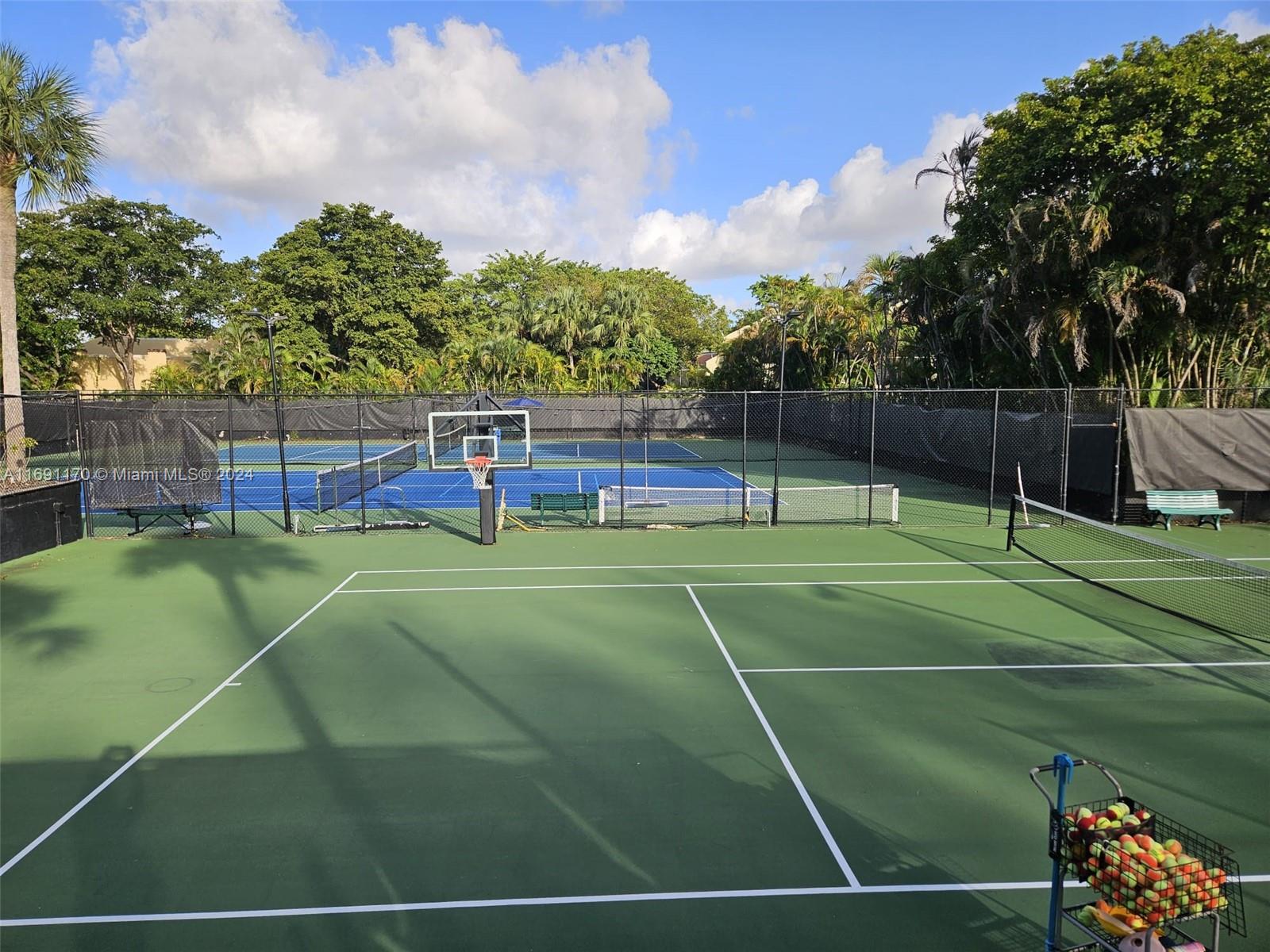 3985 Adra Ave # 55 Unit: E-55