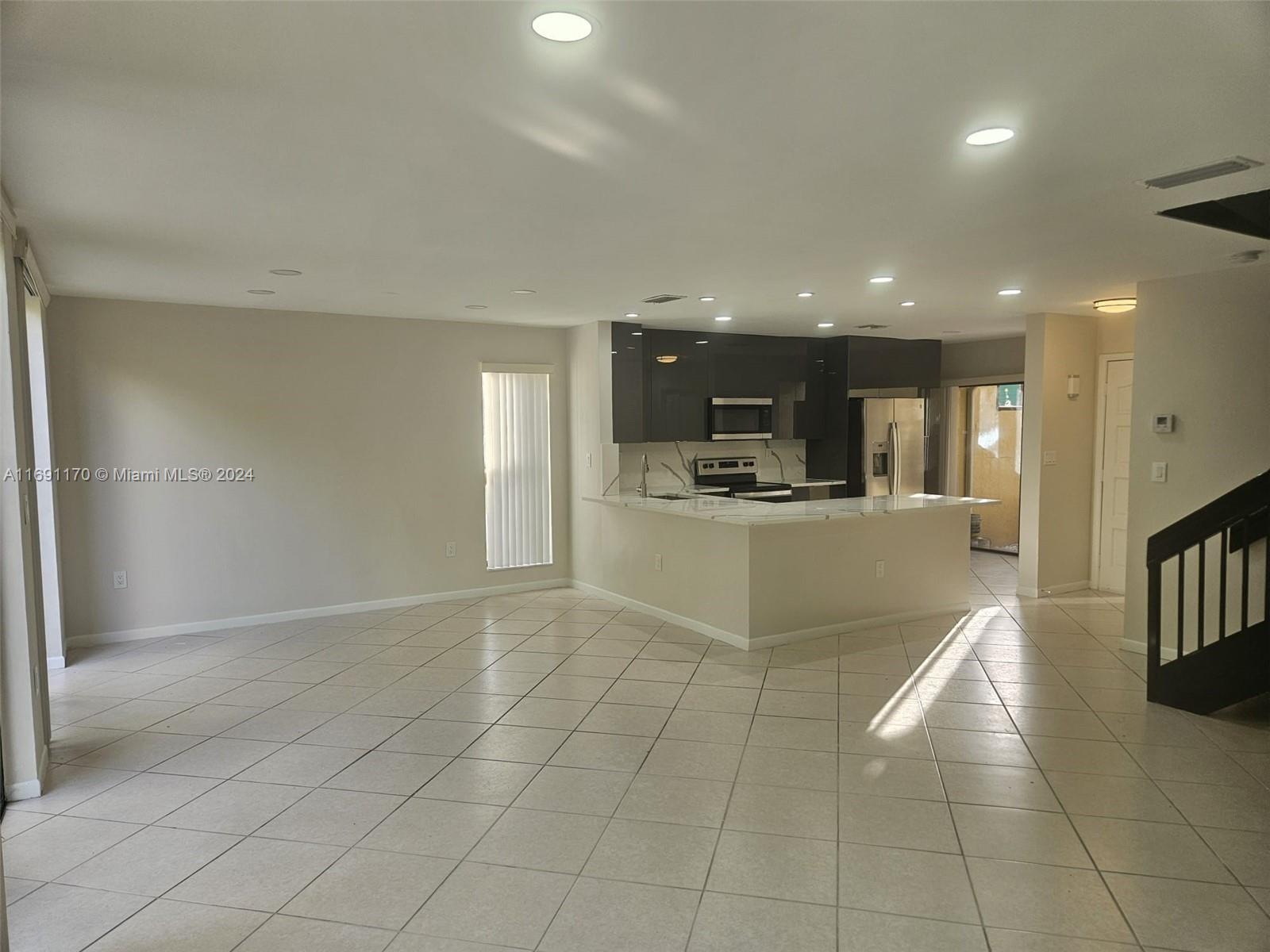 3985 Adra Ave # 55 Unit: E-55