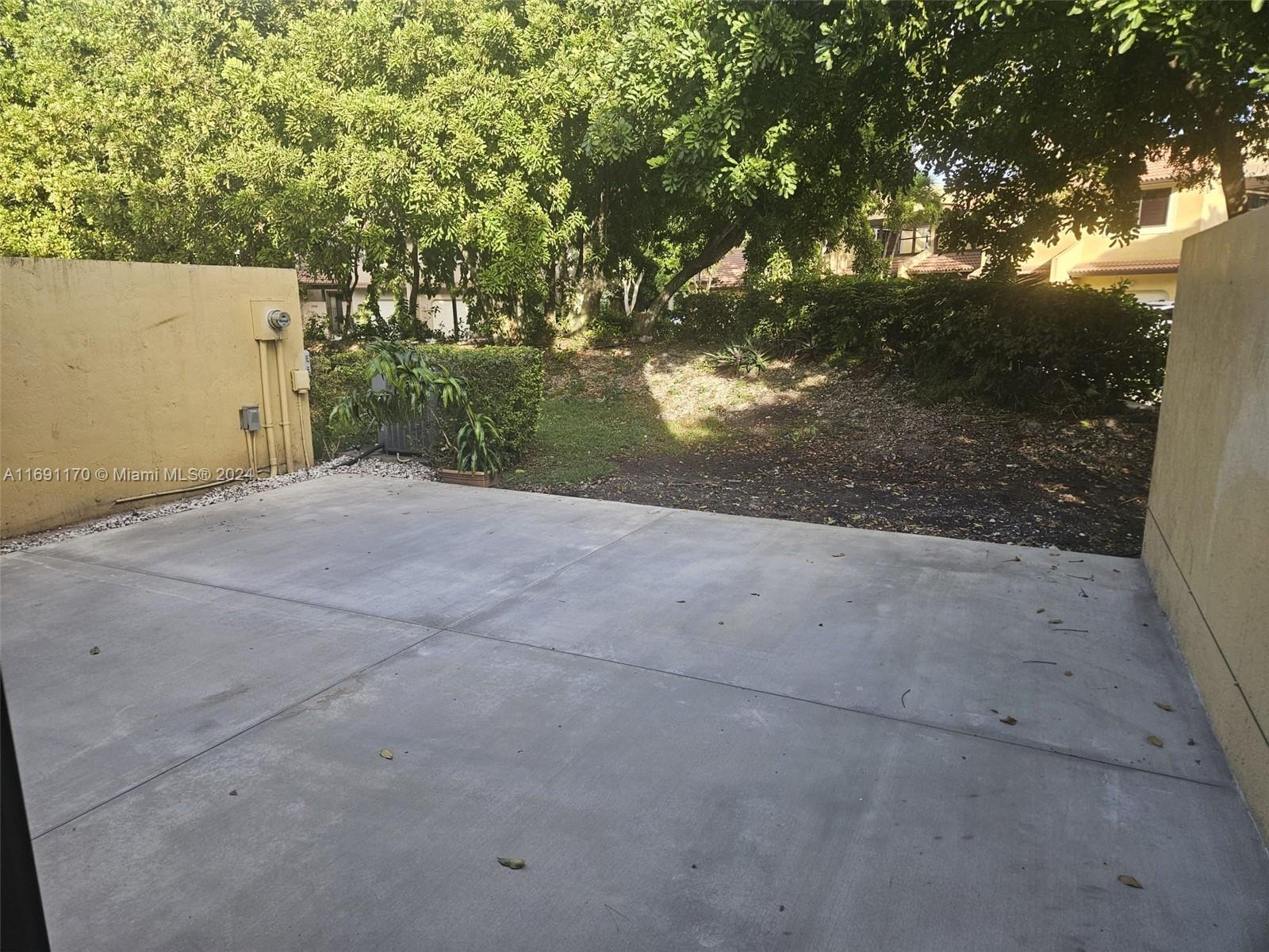 3985 Adra Ave # 55 Unit: E-55