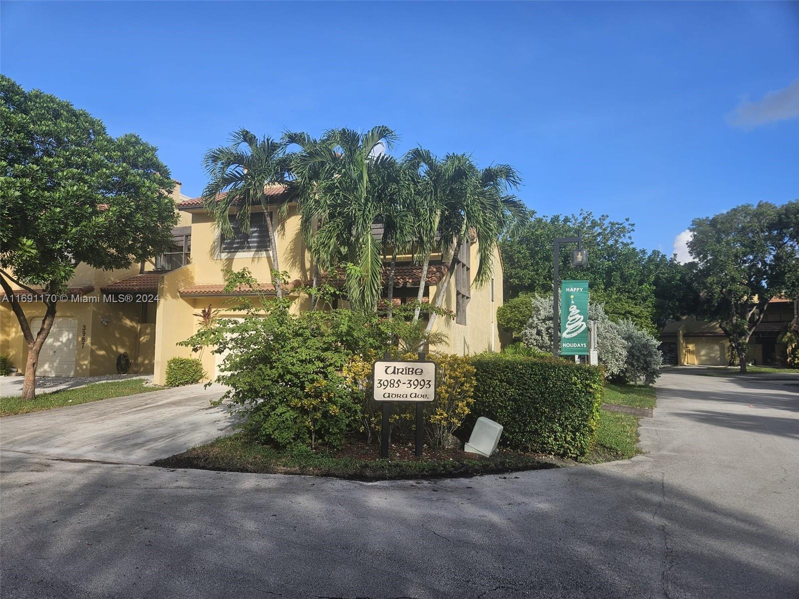 3985 Adra Ave # 55 Unit: E-55