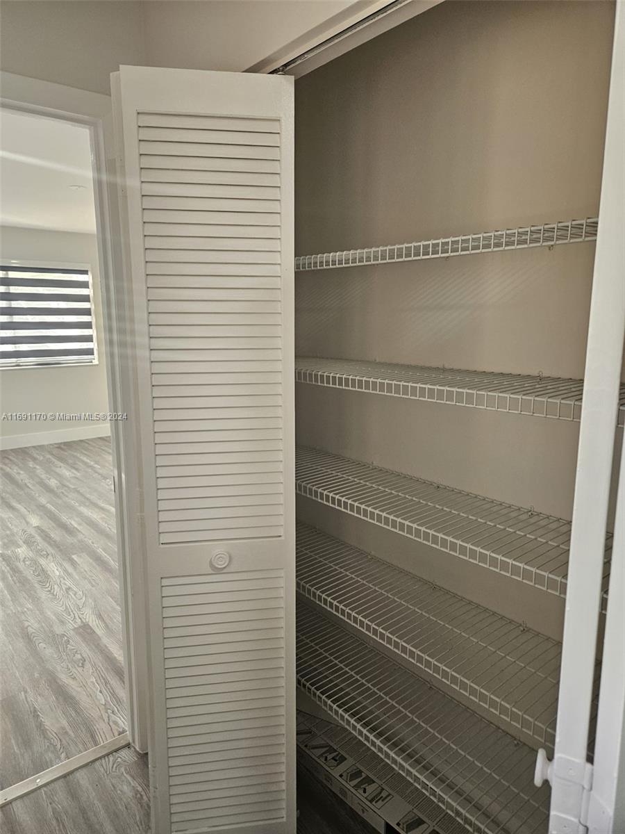 3985 Adra Ave # 55 Unit: E-55