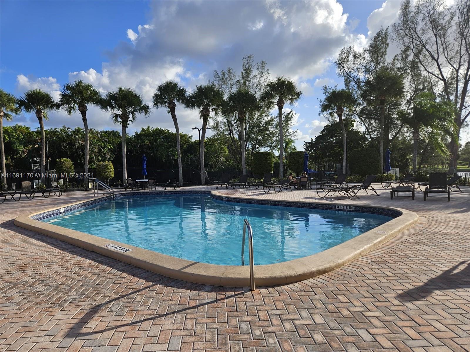 3985 Adra Ave # 55 Unit: E-55