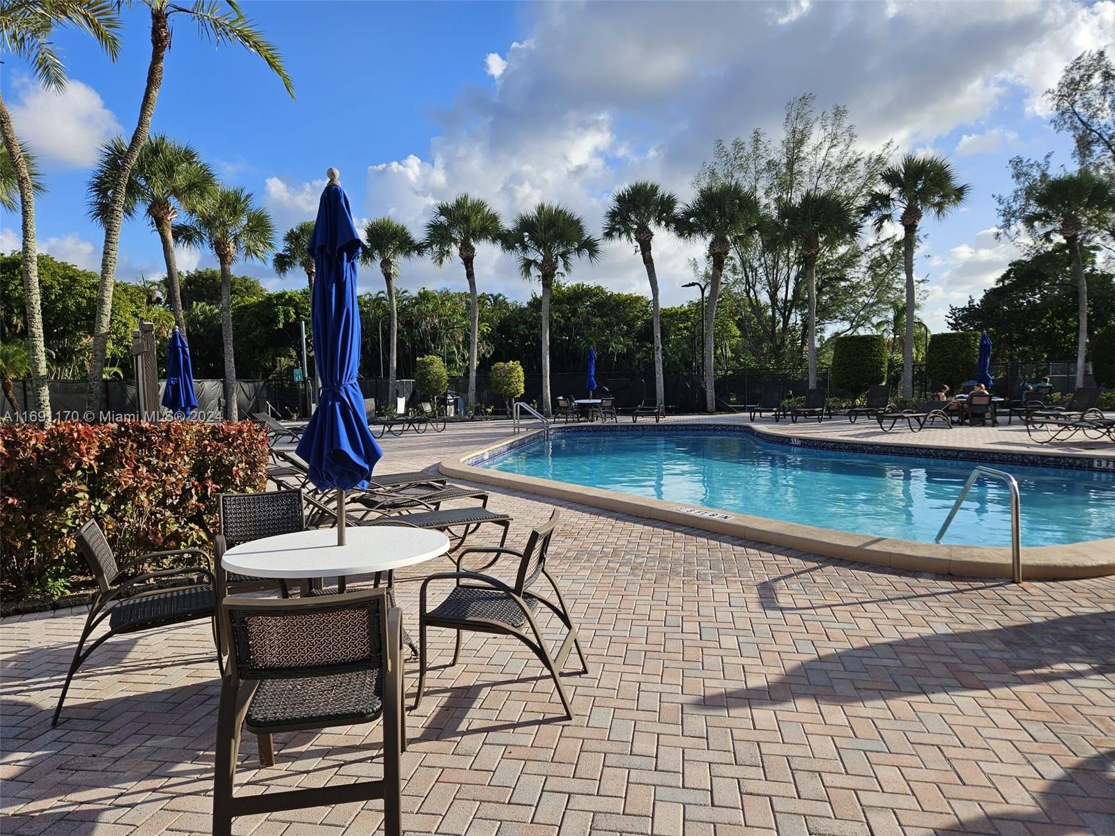 3985 Adra Ave # 55 Unit: E-55