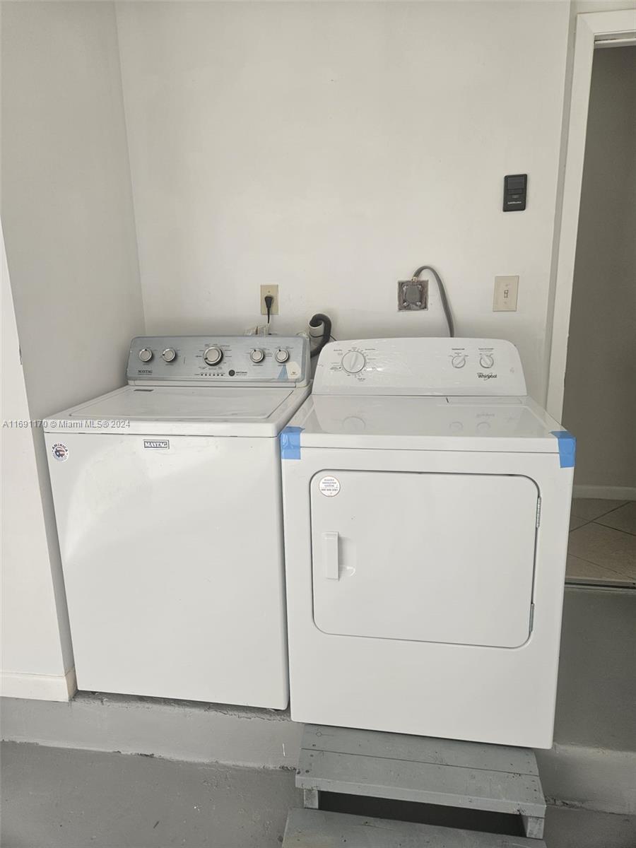 3985 Adra Ave # 55 Unit: E-55