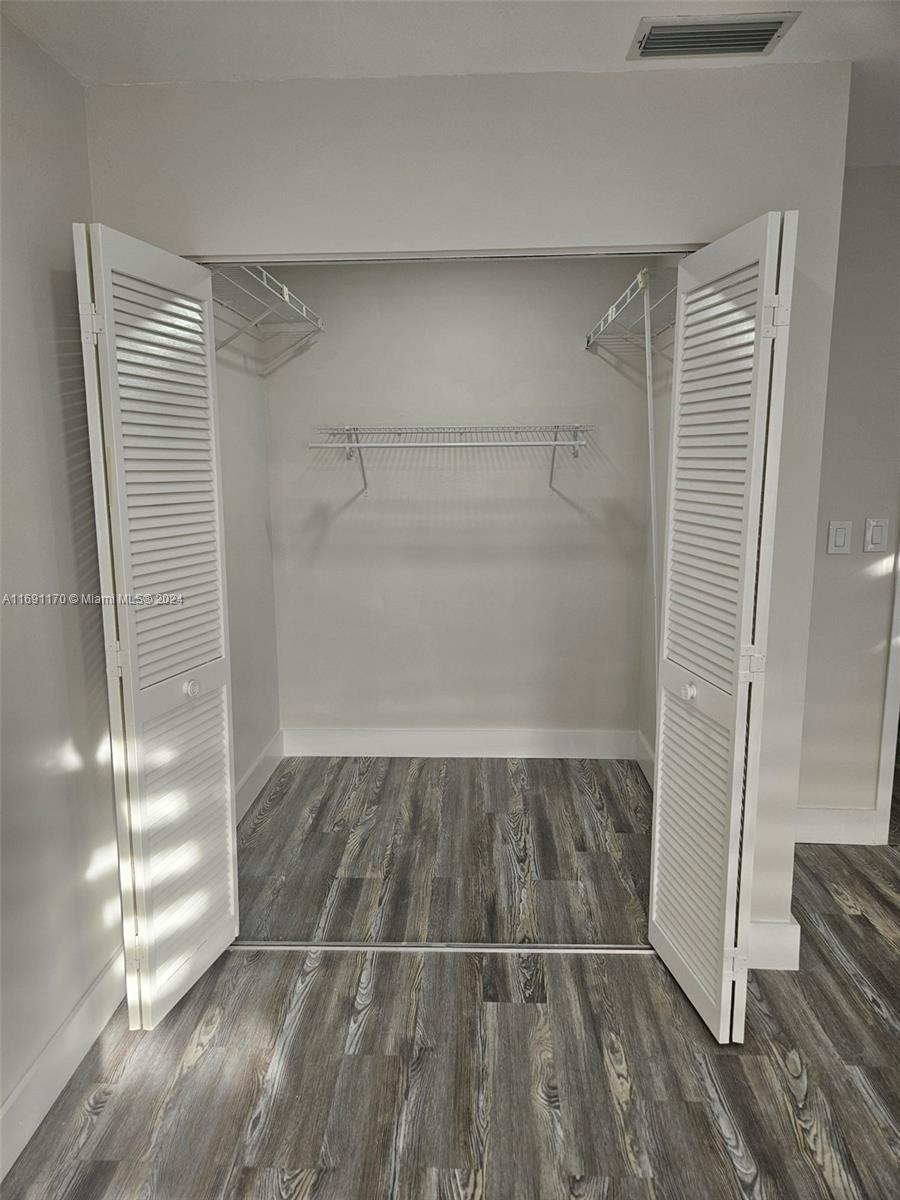 3985 Adra Ave # 55 Unit: E-55