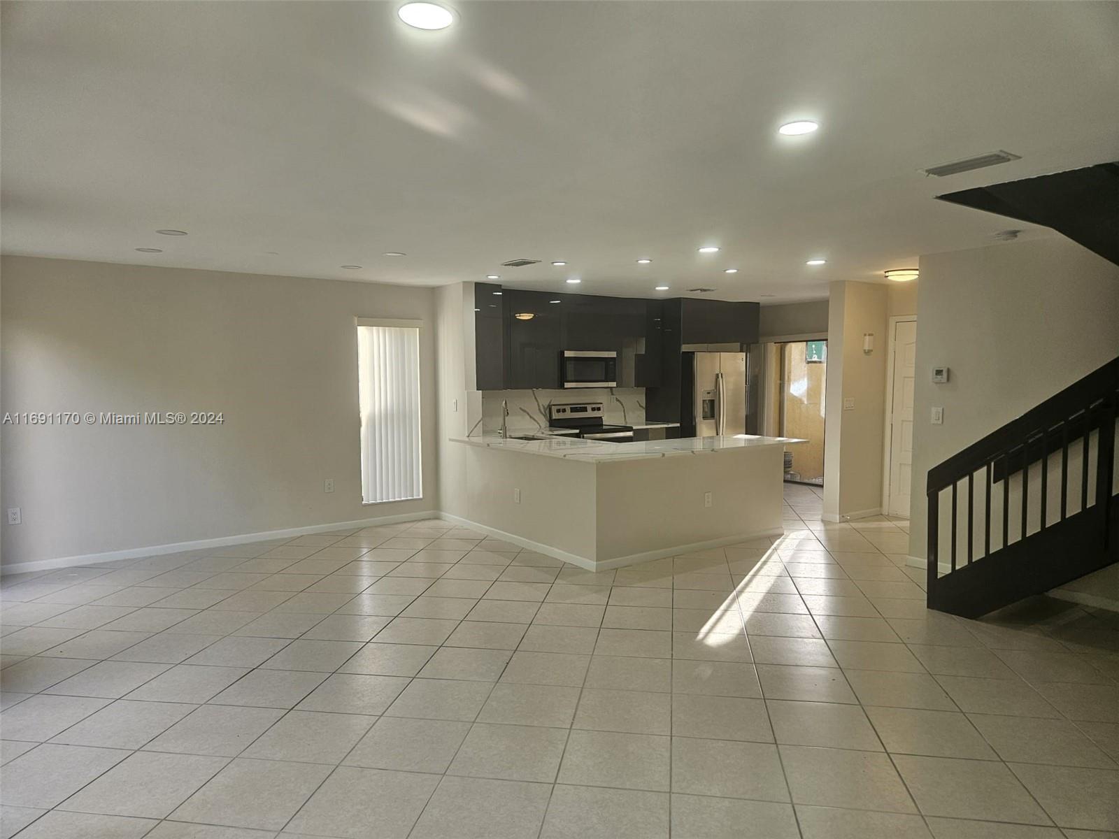 3985 Adra Ave # 55 Unit: E-55