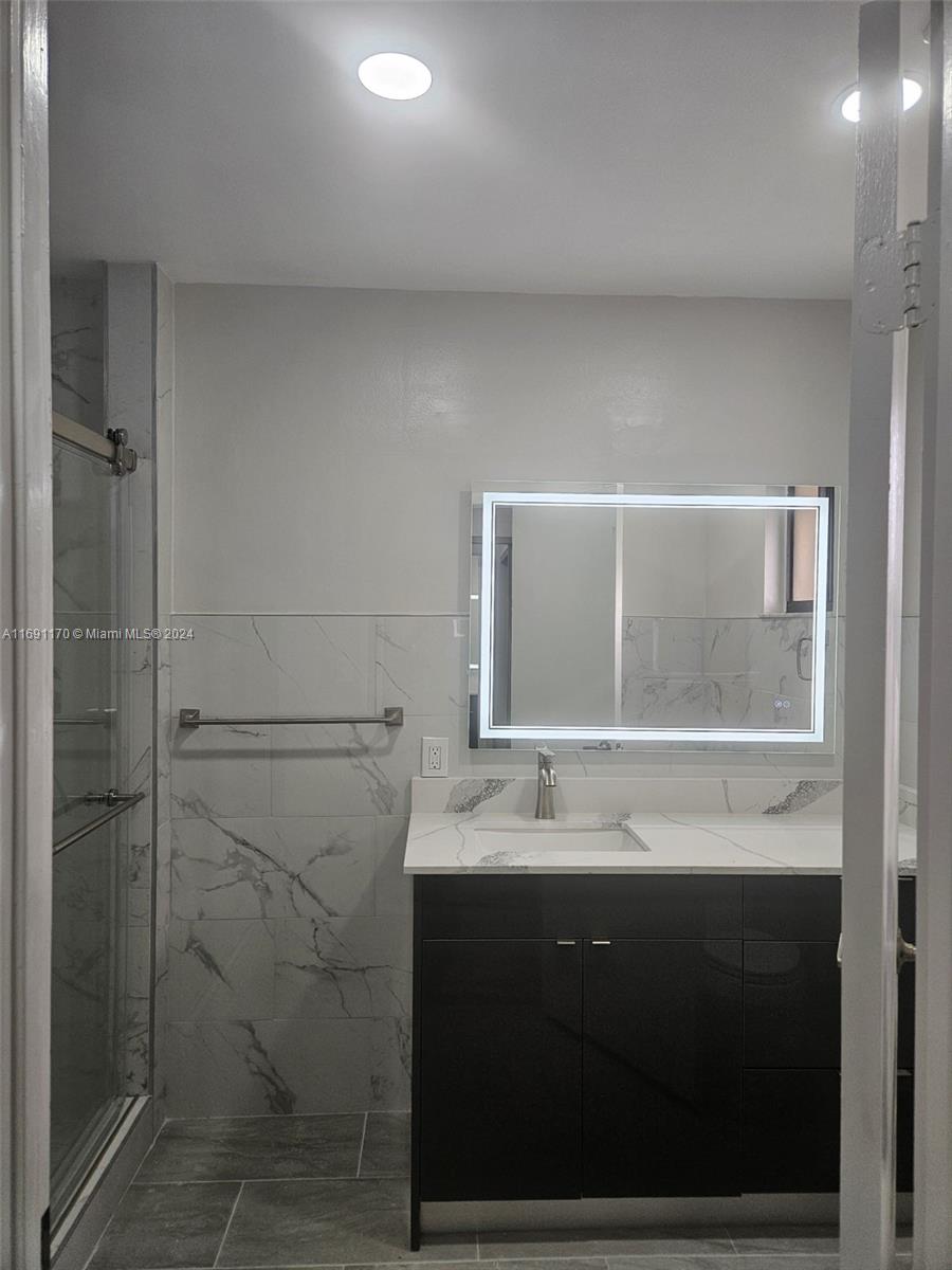 3985 Adra Ave # 55 Unit: E-55