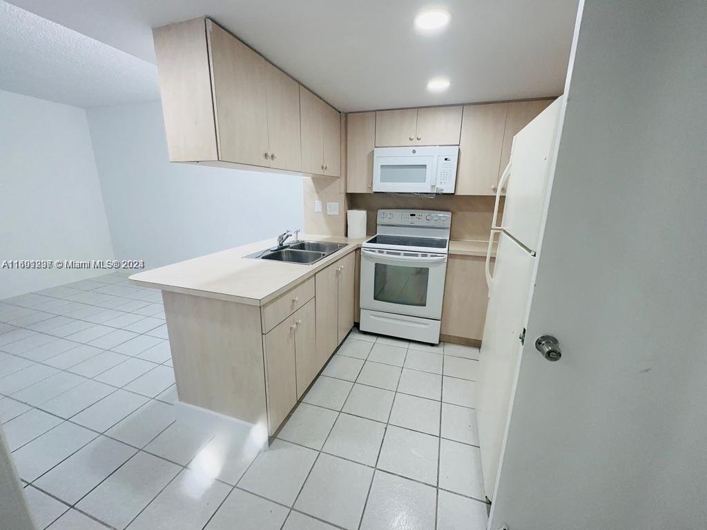 2150 W 60th St # 11101