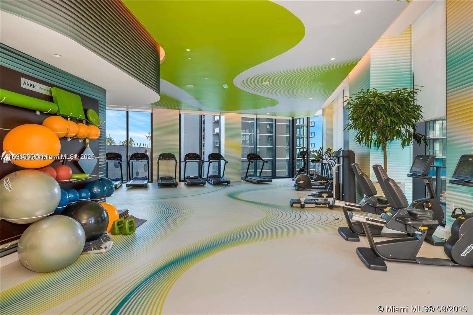 501 NE 31st St # 1204