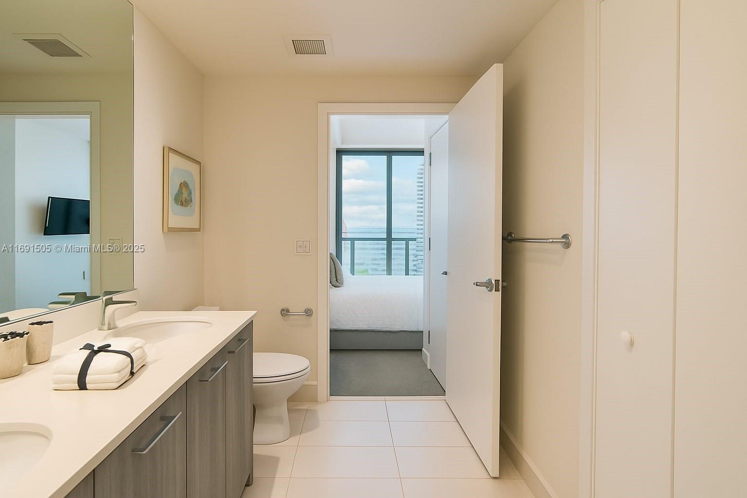 501 NE 31st St # 1204