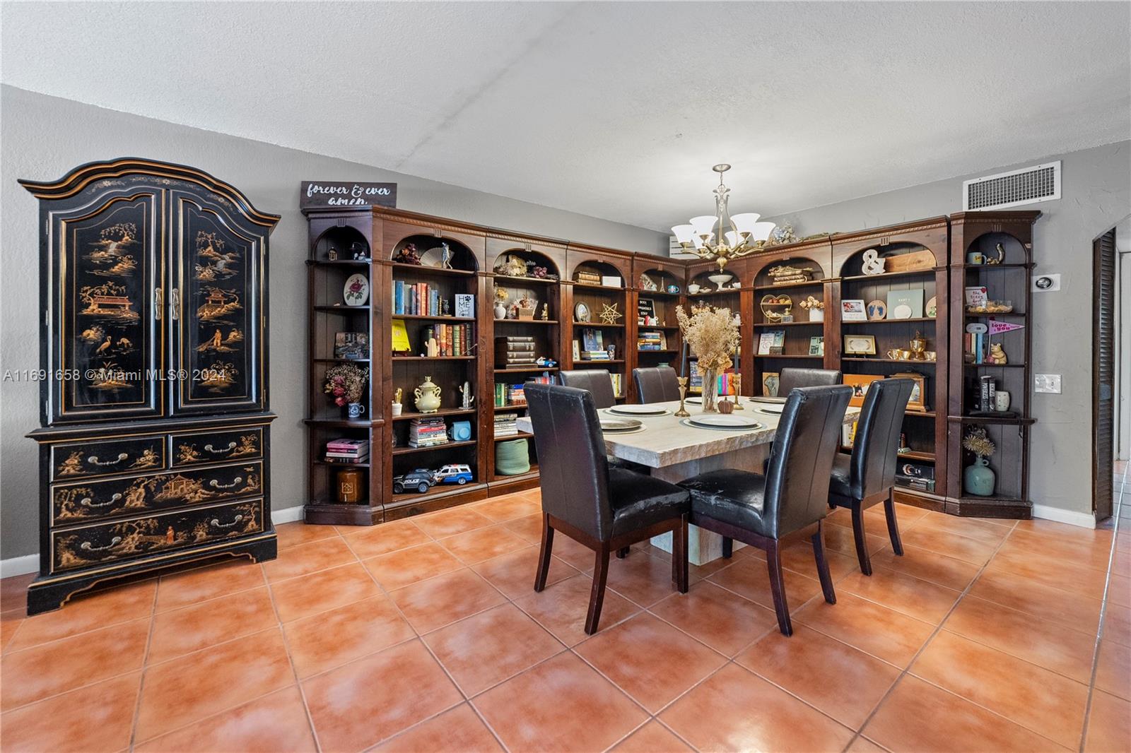 7103 SW 115th Pl # 26 Unit: D-26