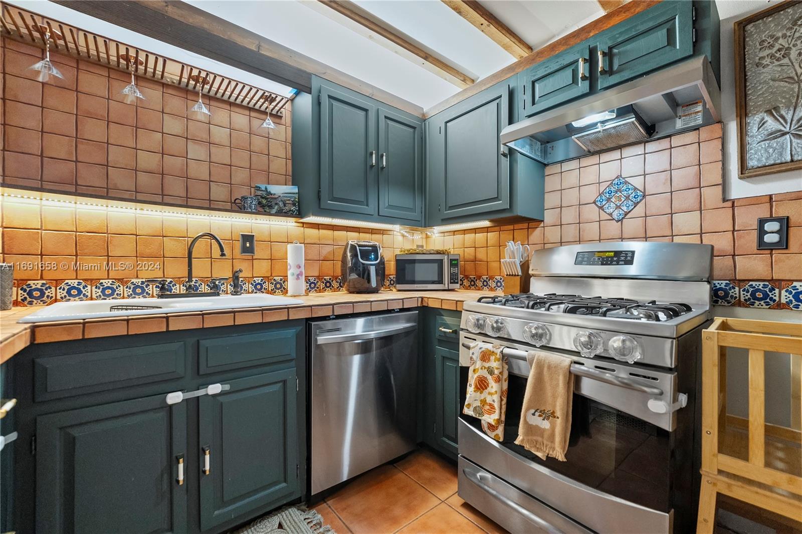 7103 SW 115th Pl # 26 Unit: D-26