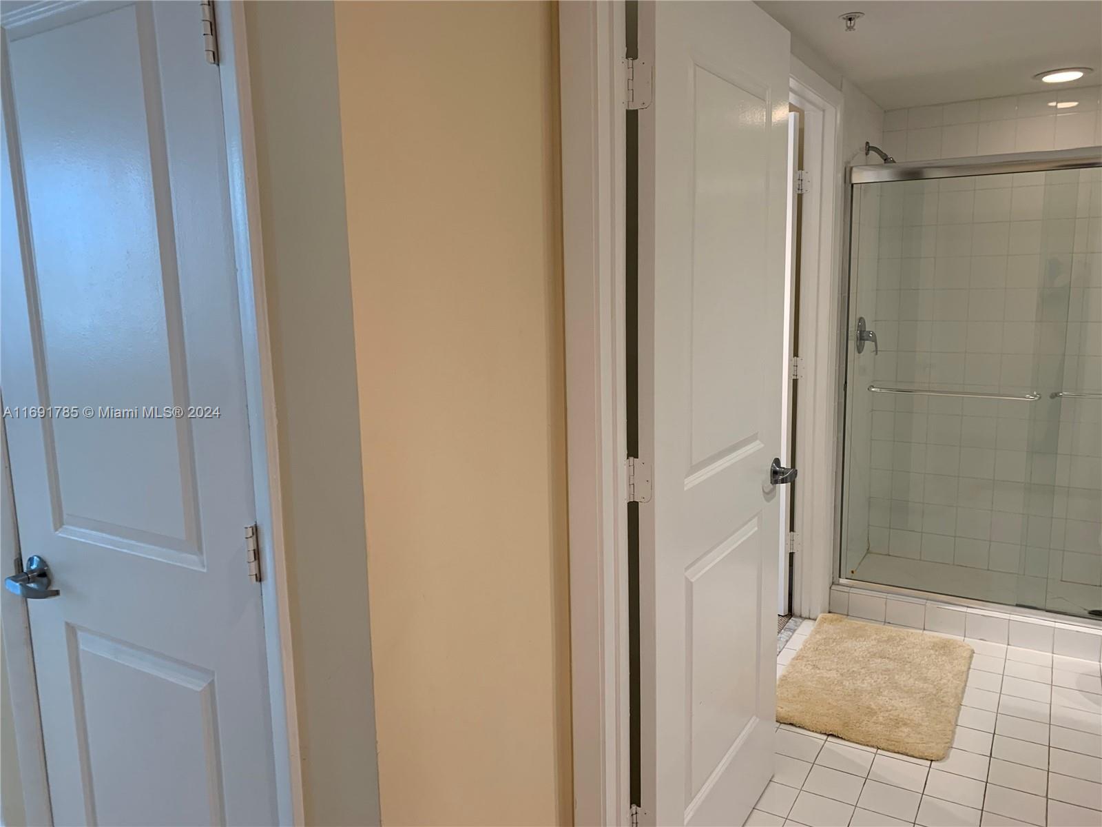 186 SE 12th Ter # 1501