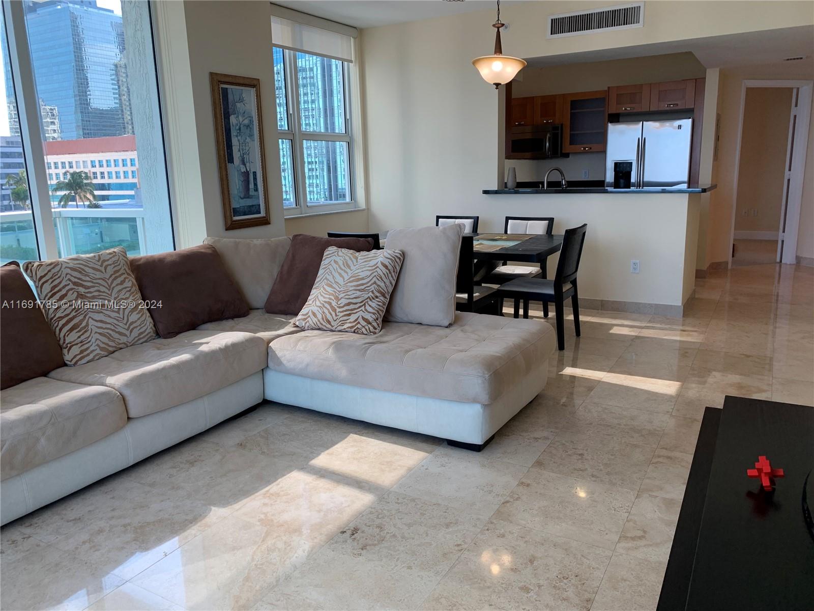 186 SE 12th Ter # 1501