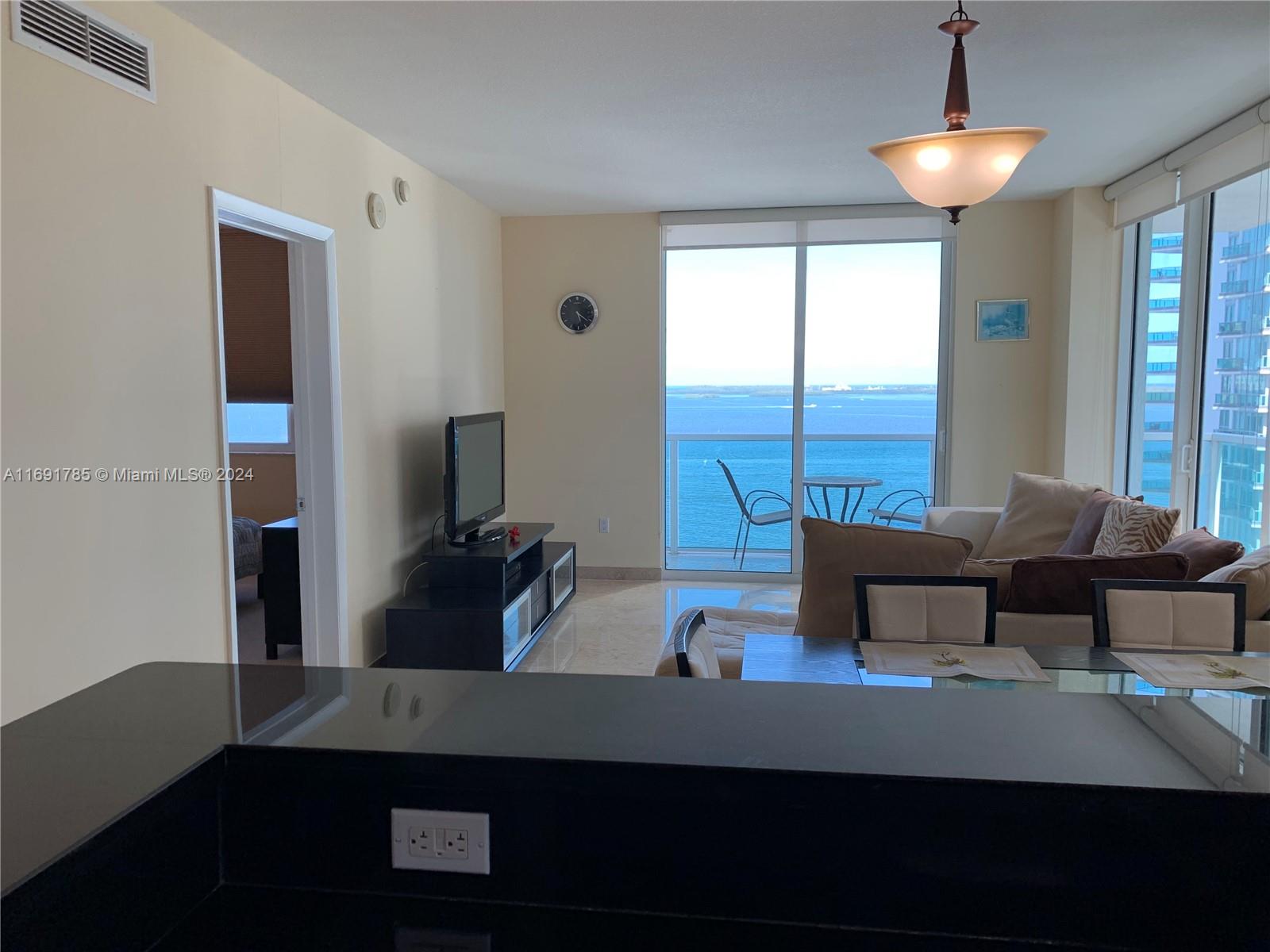 186 SE 12th Ter # 1501