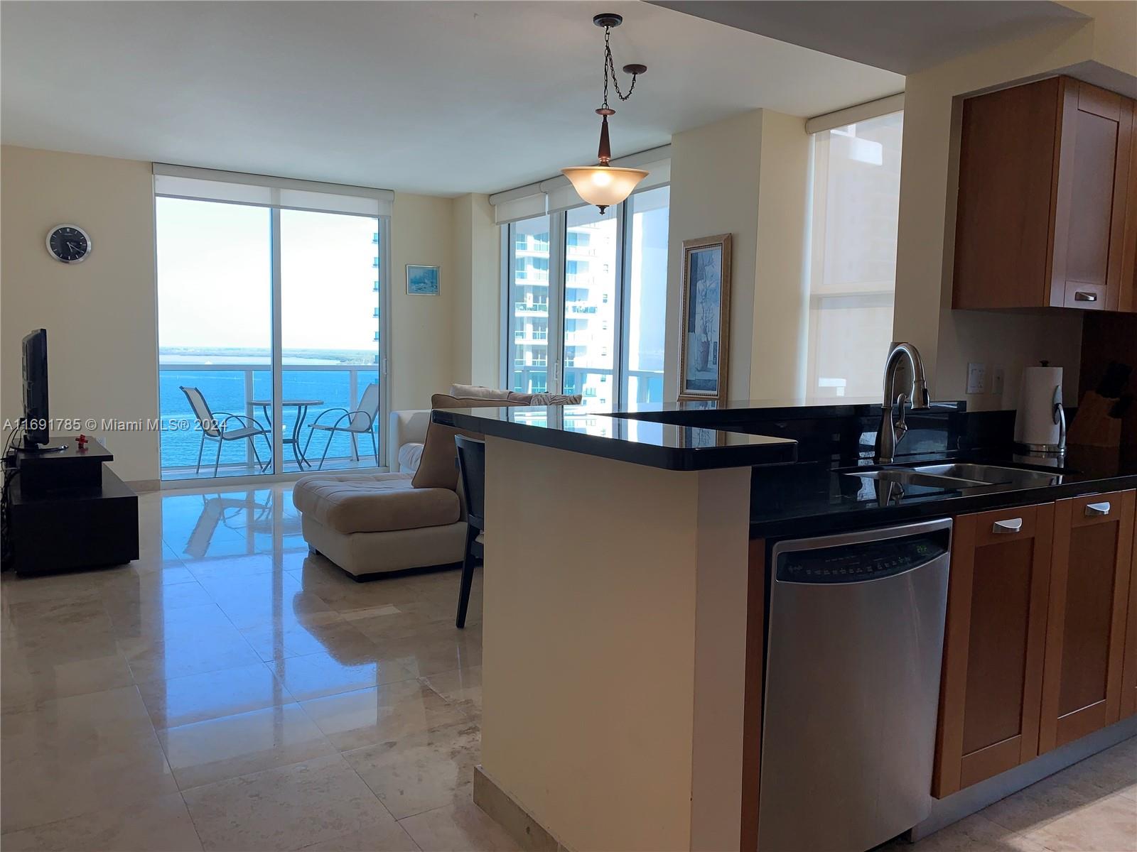 186 SE 12th Ter # 1501
