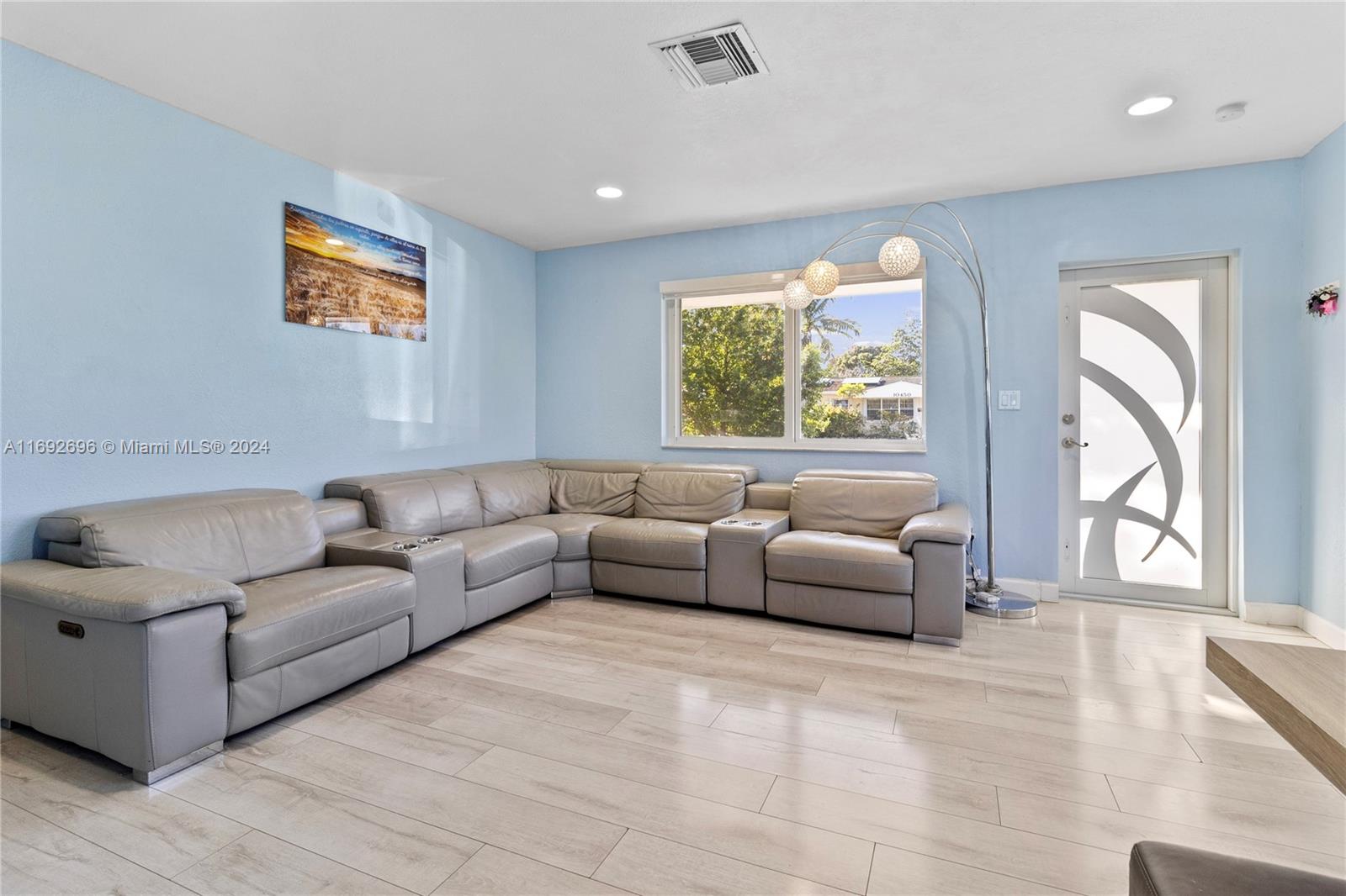10441 SW 200th Ter