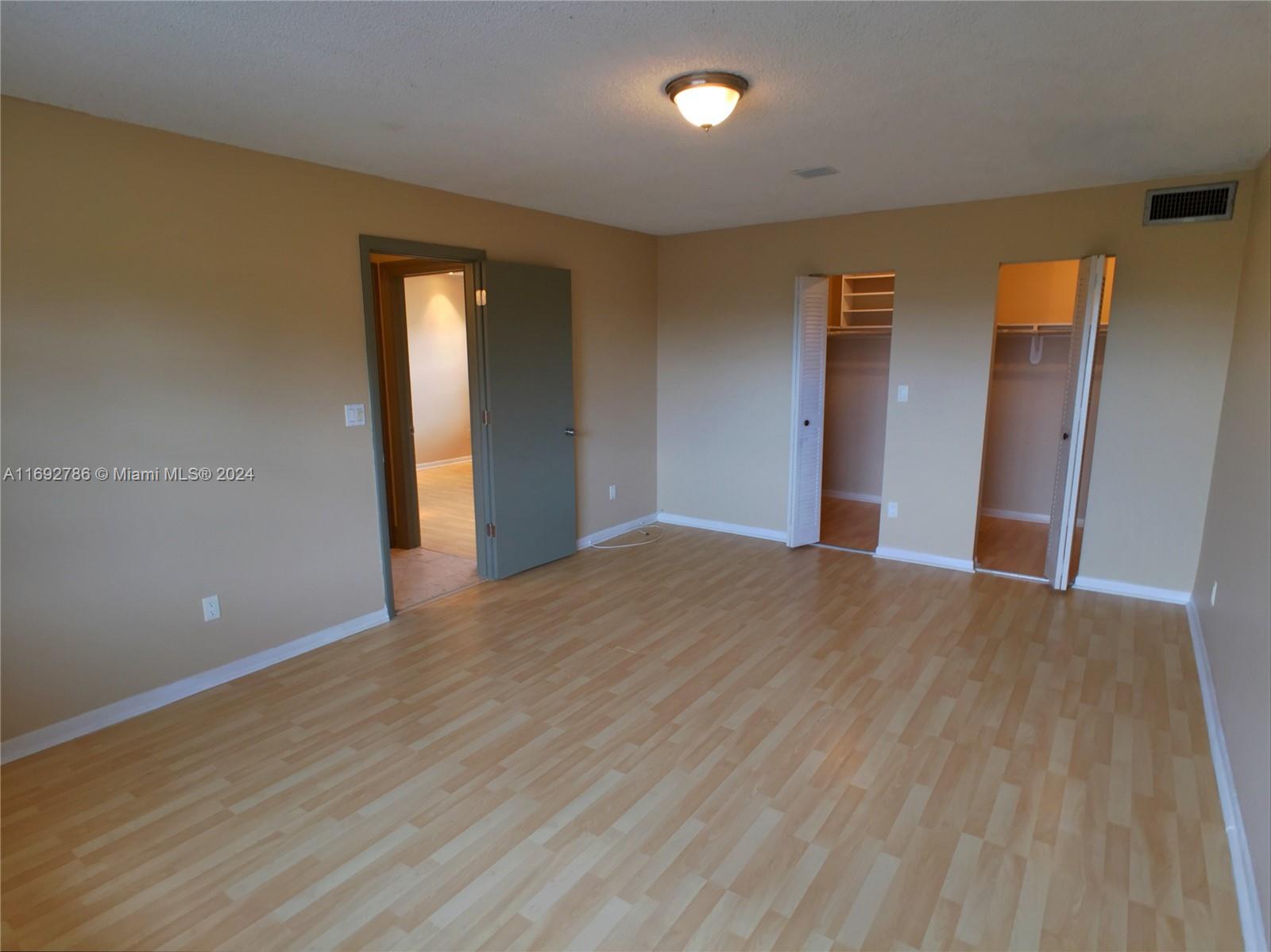 11341 SW 70th Ter # 11341