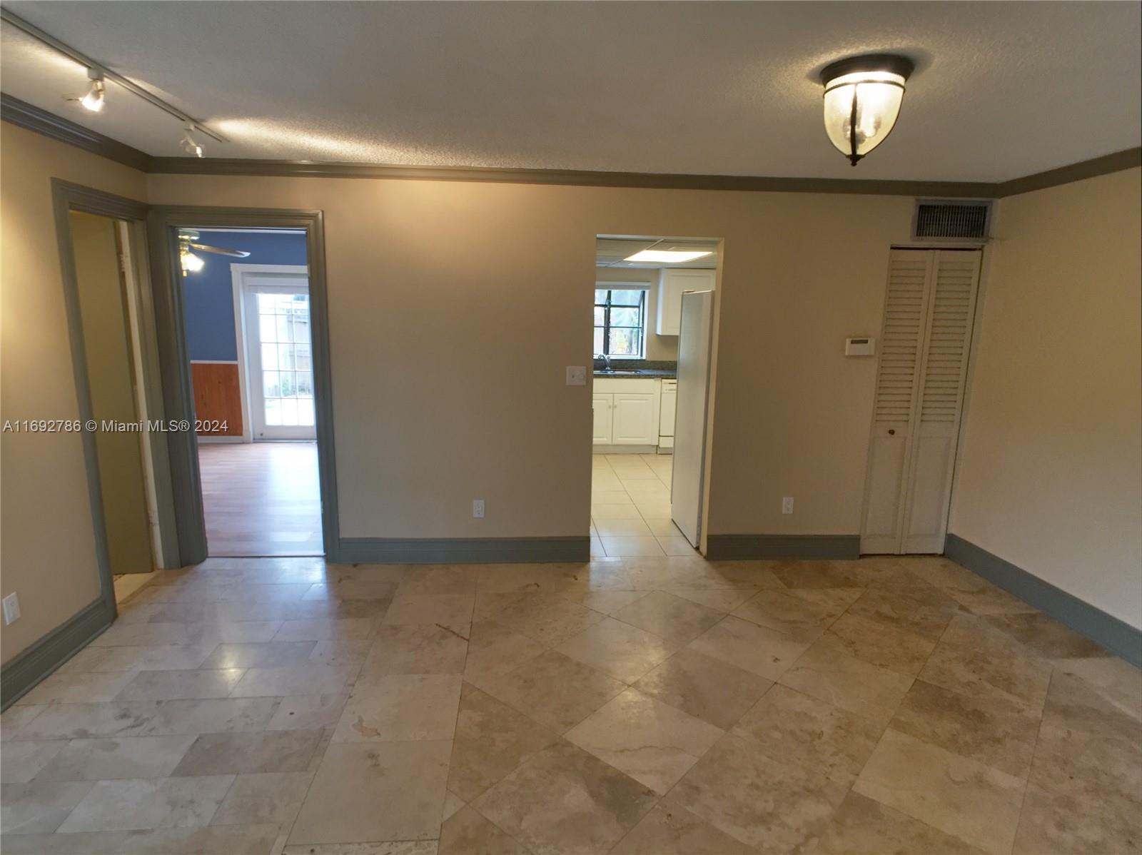 11341 SW 70th Ter # 11341