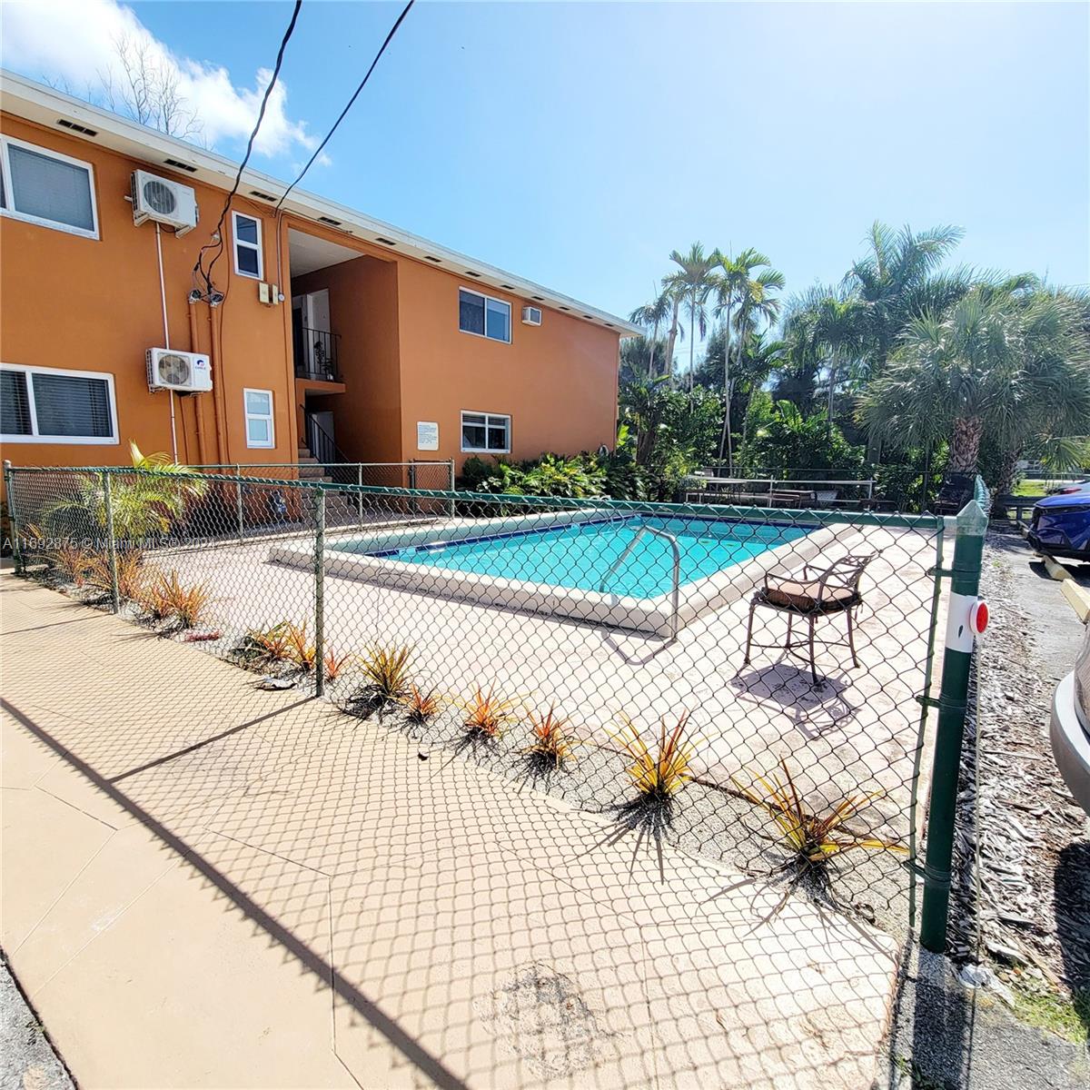 7901 SW 64th Ave # 9