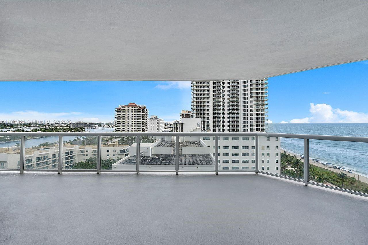 6301 Collins Ave # 1508